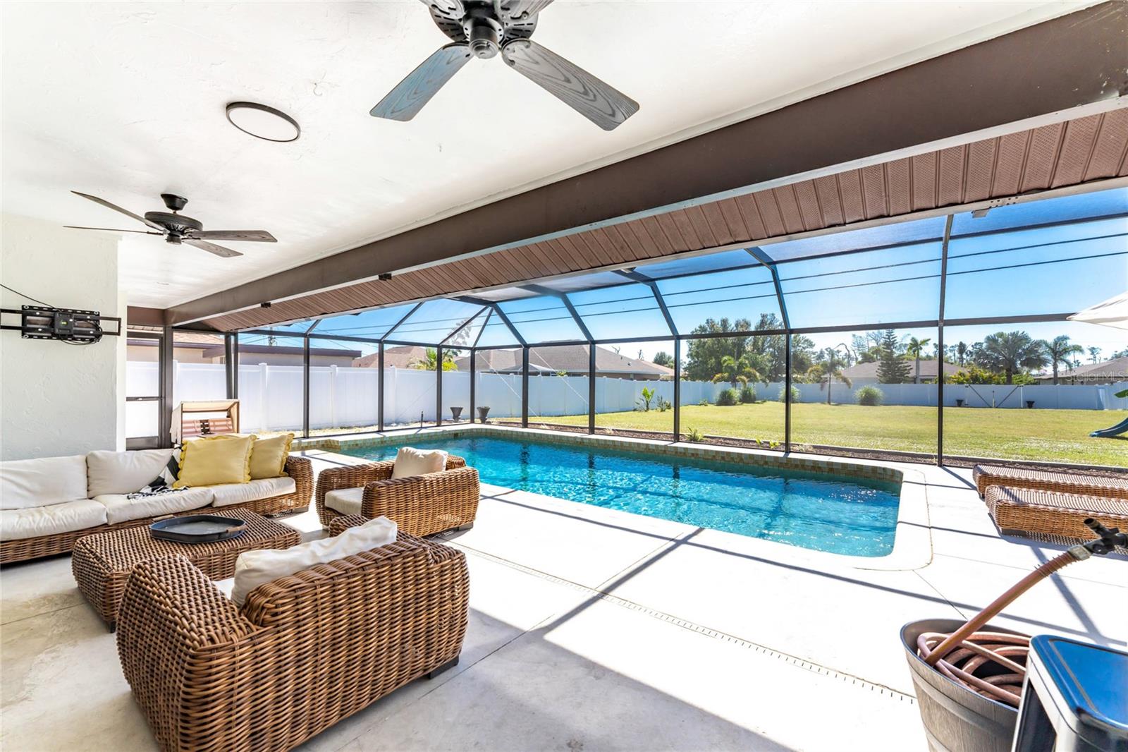 OAK HOLLOW AS - Residential