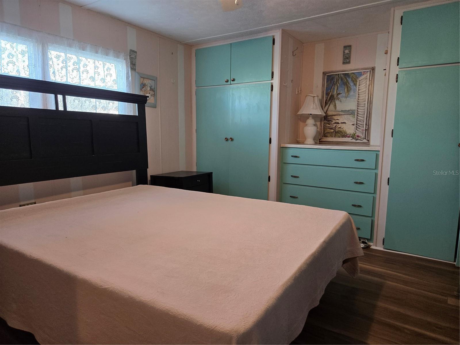 SANDALWOOD PARK - Residential