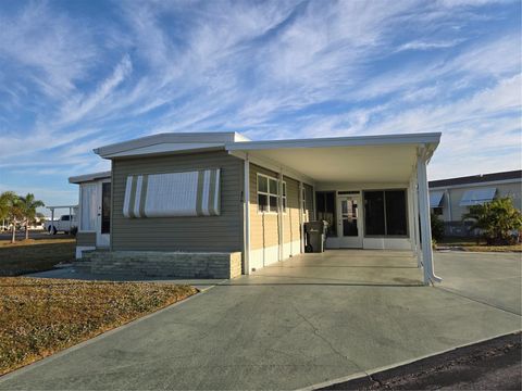 476 BOXWOOD DRIVE VENICE FL 34285