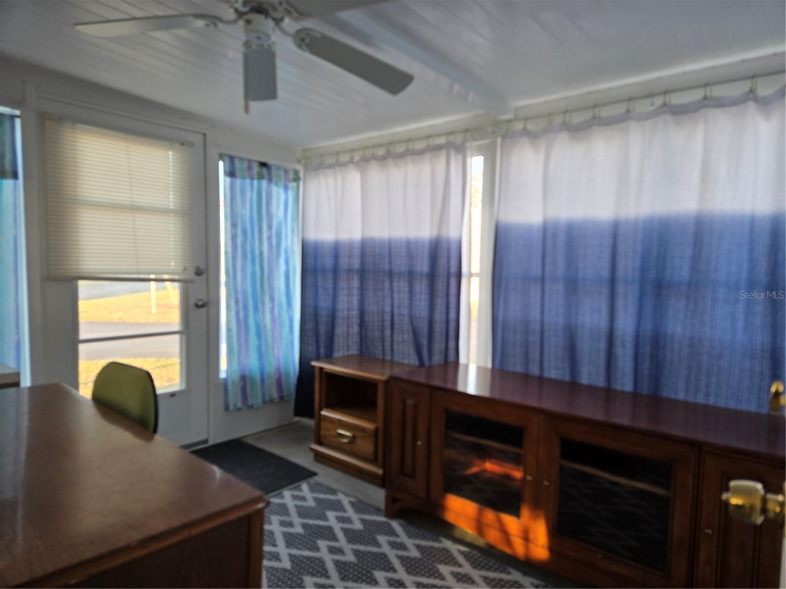 SANDALWOOD PARK - Residential