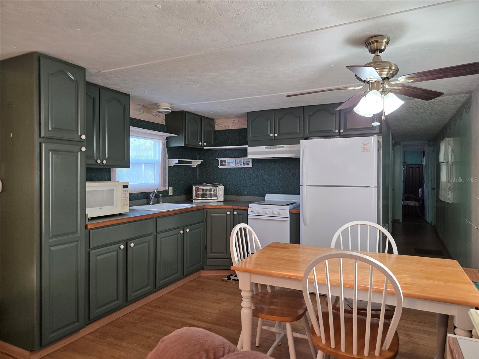 SANDALWOOD PARK - Residential