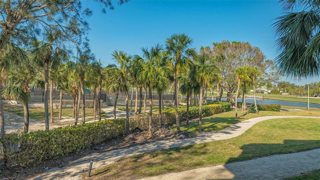 Photo of 250 Sands Point Road #5101, Longboat Key, FL 34228 (MLS # A4672352)