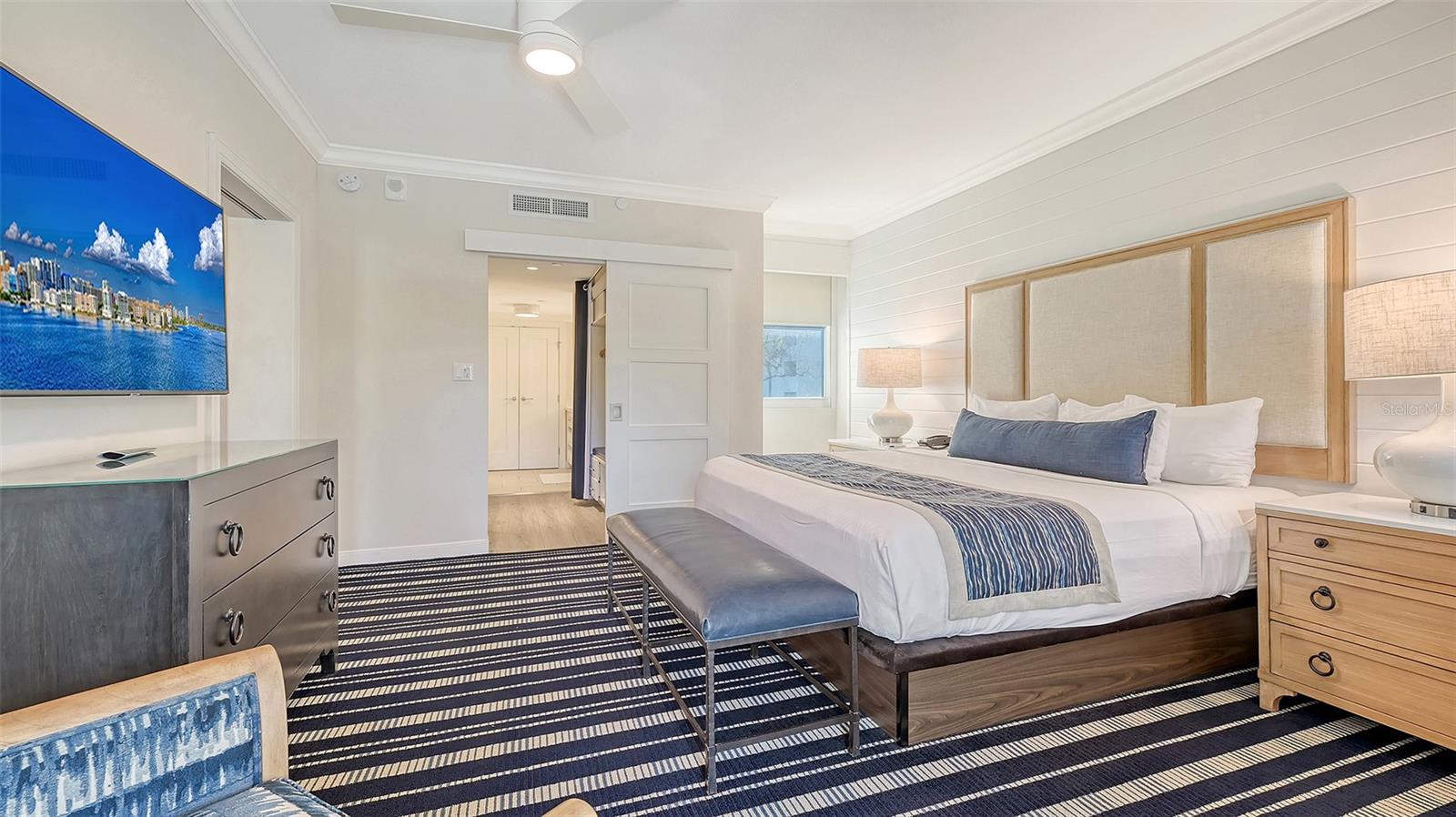 INN ON THE BEACH PH II - Residential