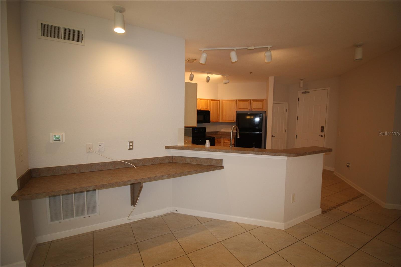 TERRACE RIDGE AT TOWN CENTER EAST CONDO - Residential Lease