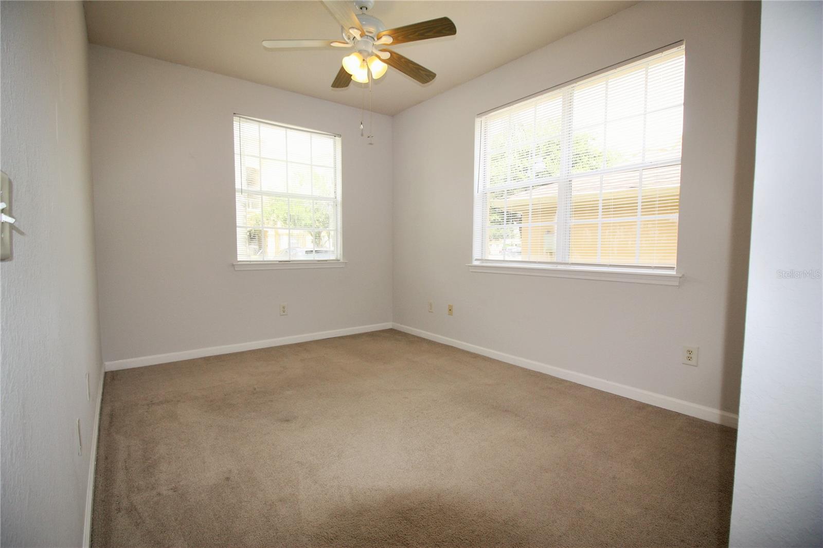 TERRACE RIDGE AT TOWN CENTER EAST CONDO - Residential Lease