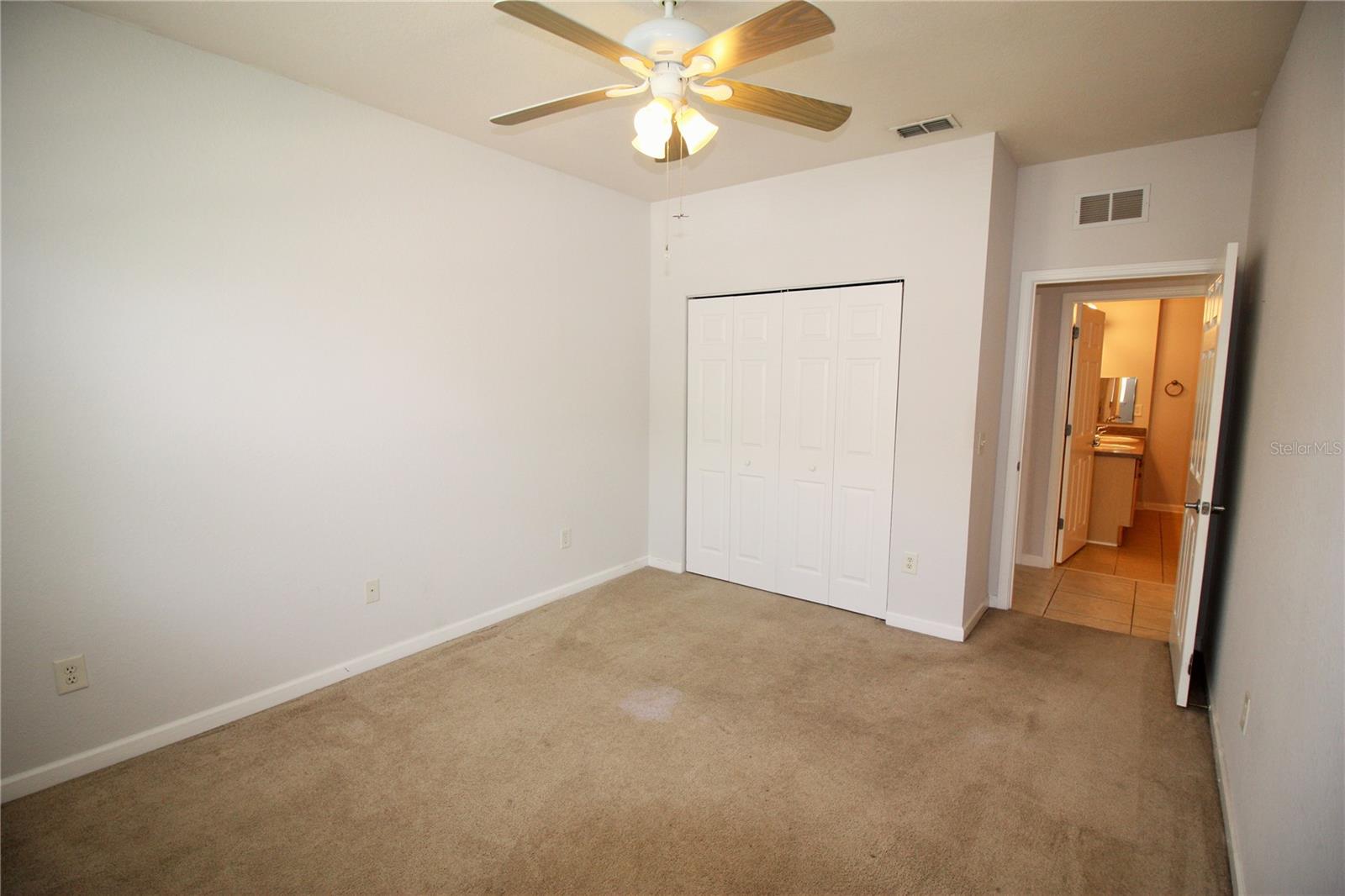 TERRACE RIDGE AT TOWN CENTER EAST CONDO - Residential Lease