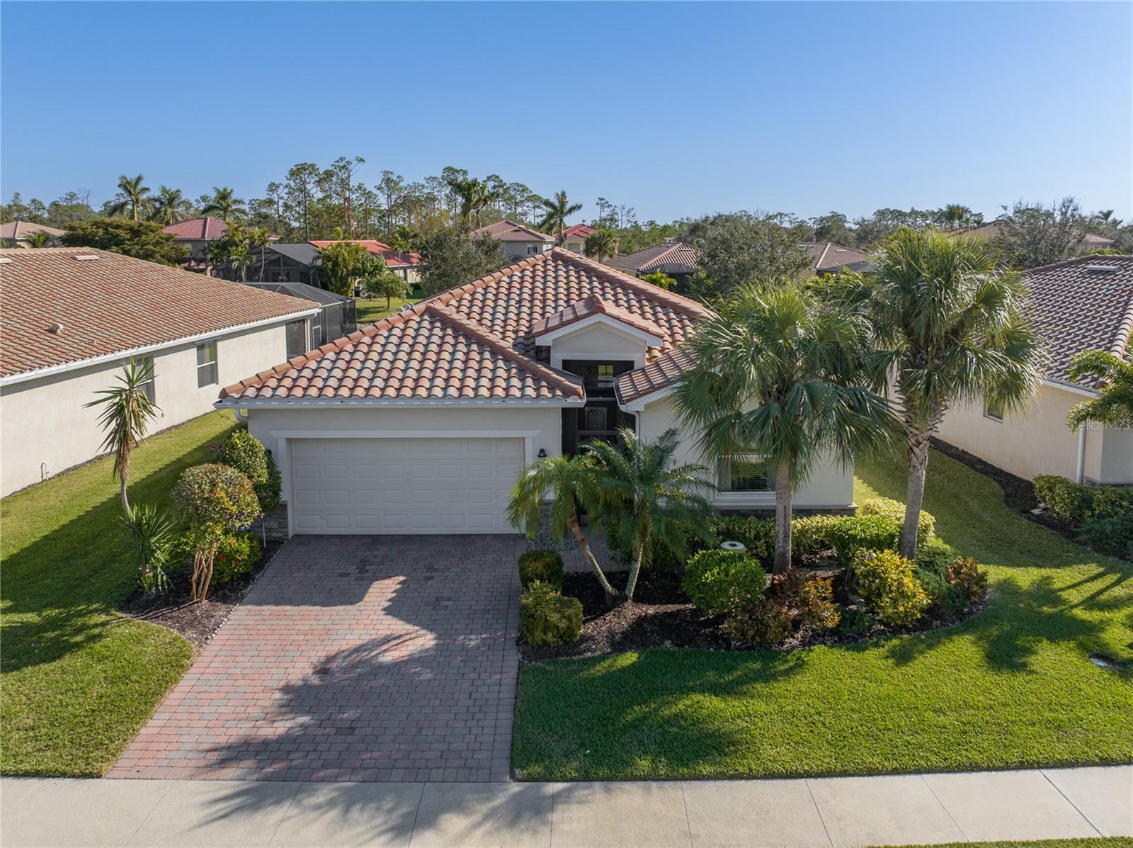 3489 DANDOLO CIRCLE