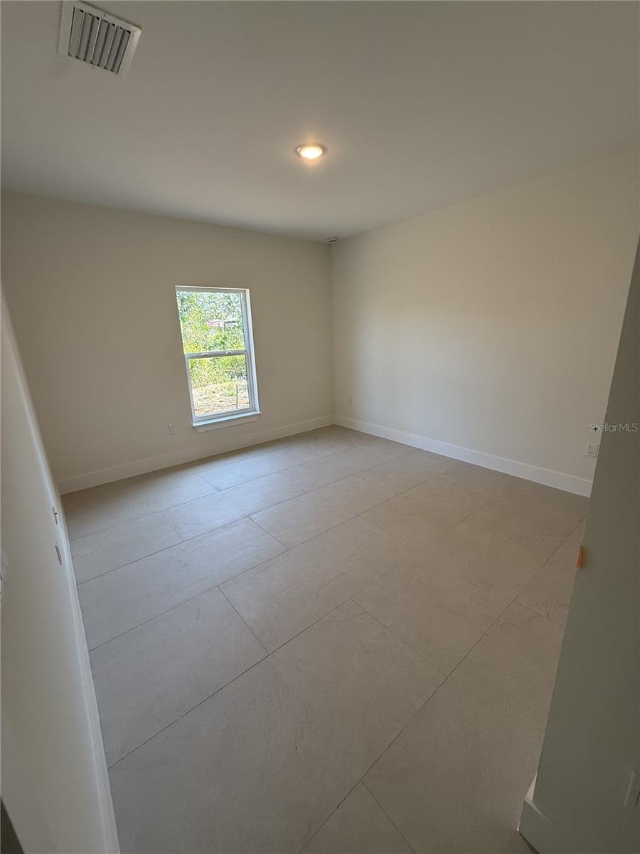 SOUTH VENICE - Residential