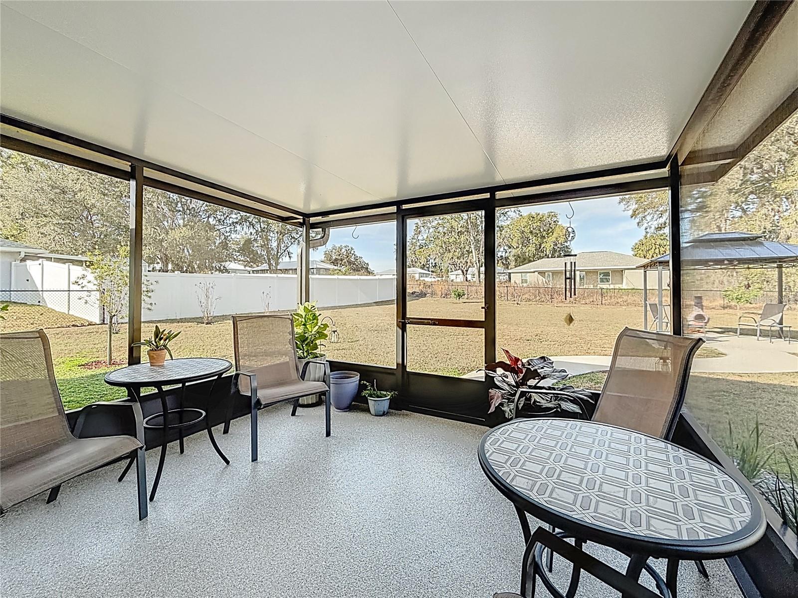 INVERNESS VILLAGE UN 4 - Residential