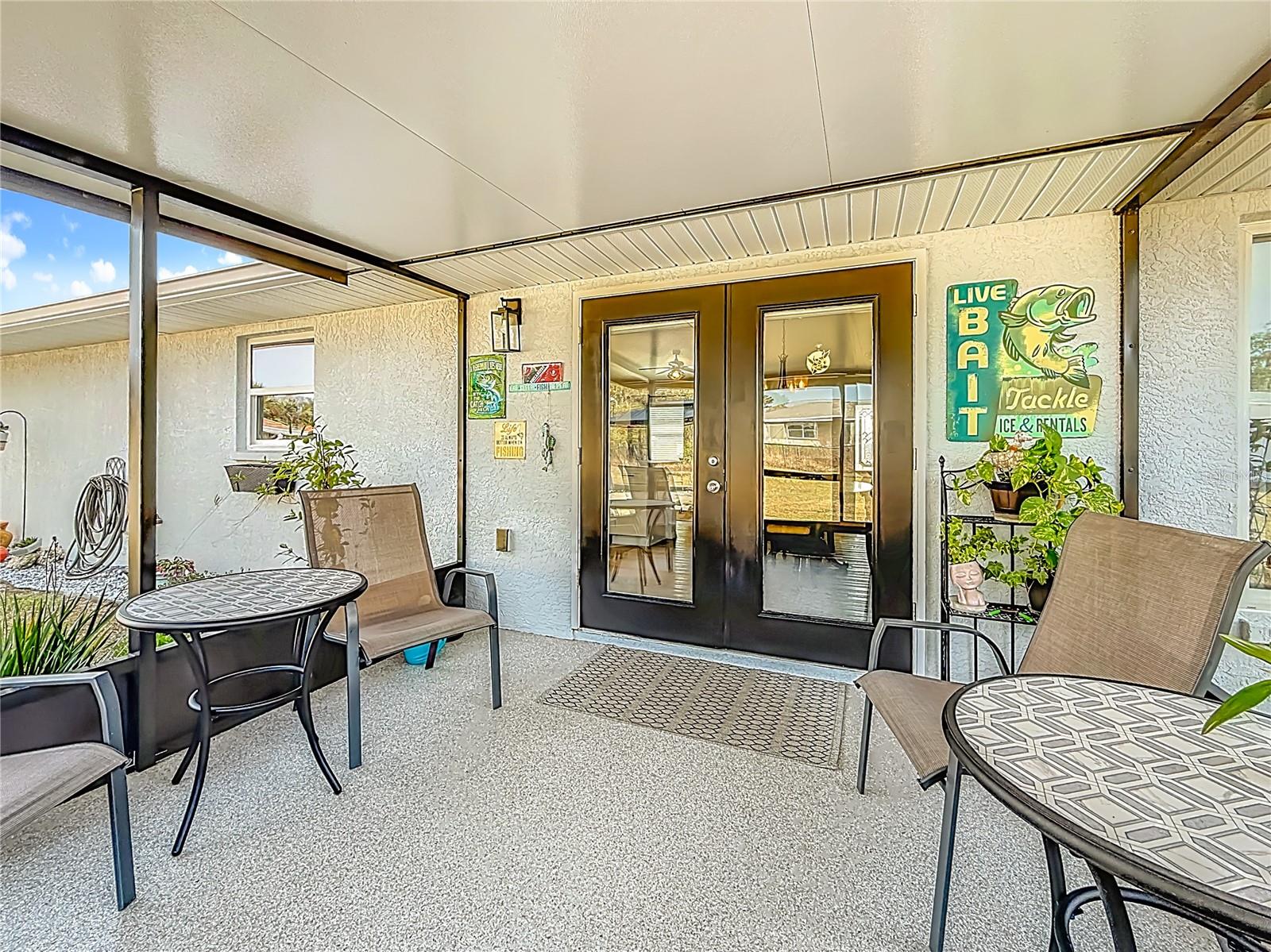 INVERNESS VILLAGE UN 4 - Residential