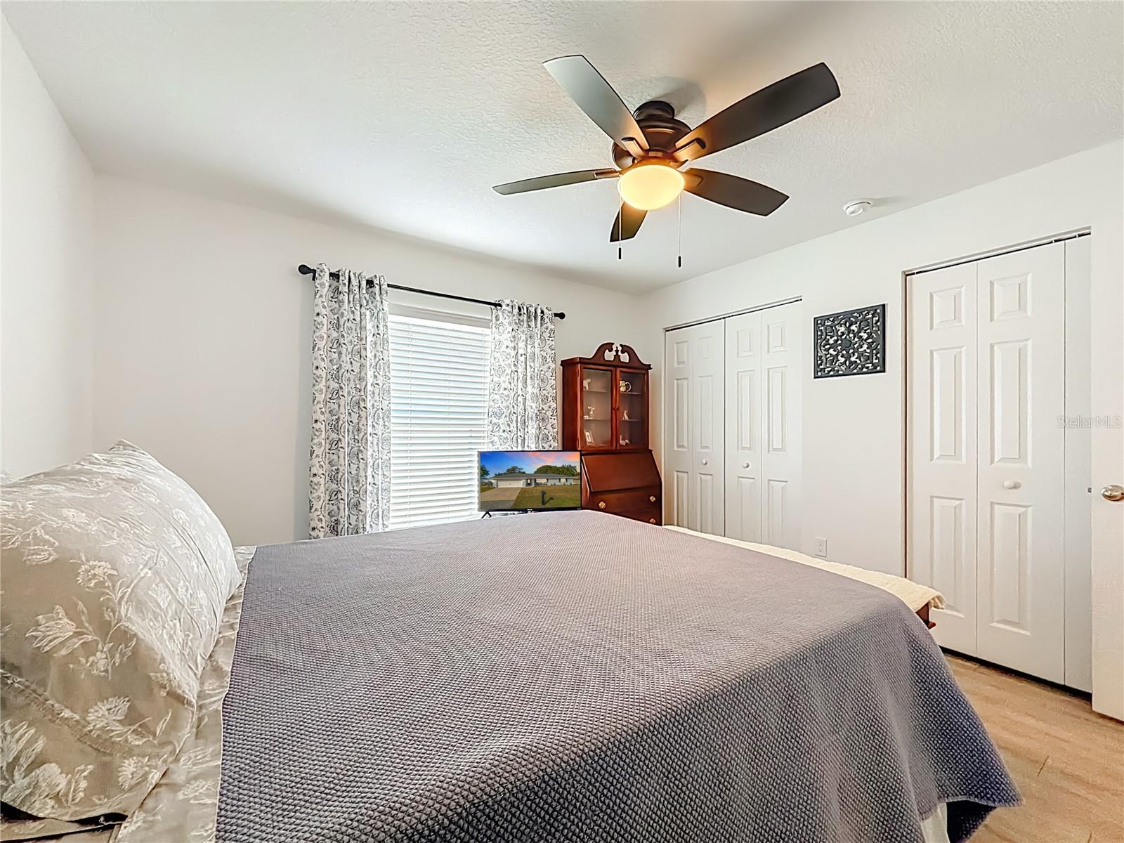 INVERNESS VILLAGE UN 4 - Residential