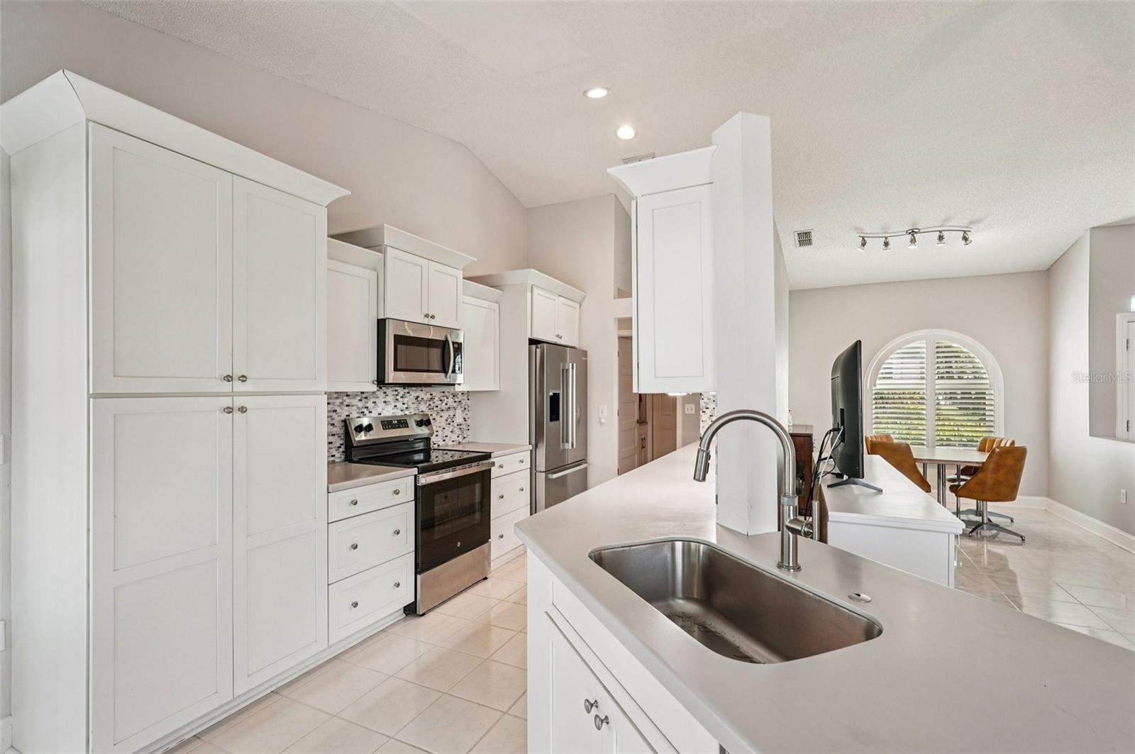 GARDEN LAKES ESTATES PH 6 - Residential