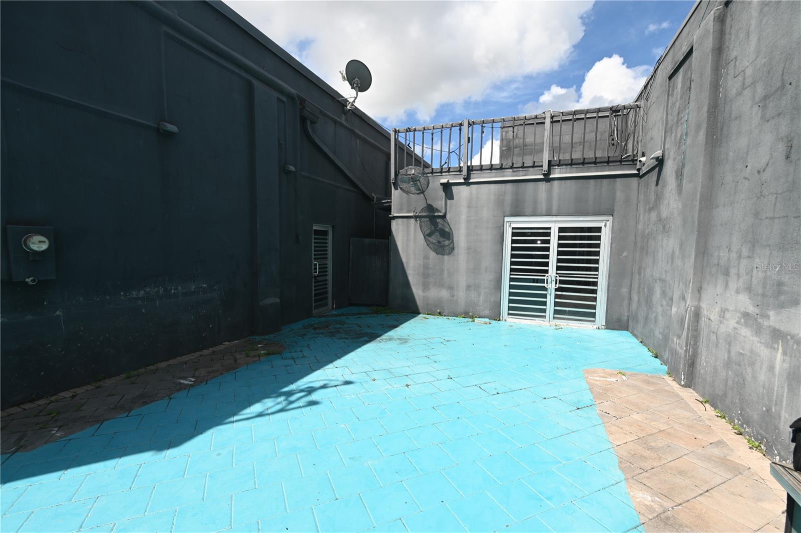 JAMES M WILLCOX ADD - Commercial Sale