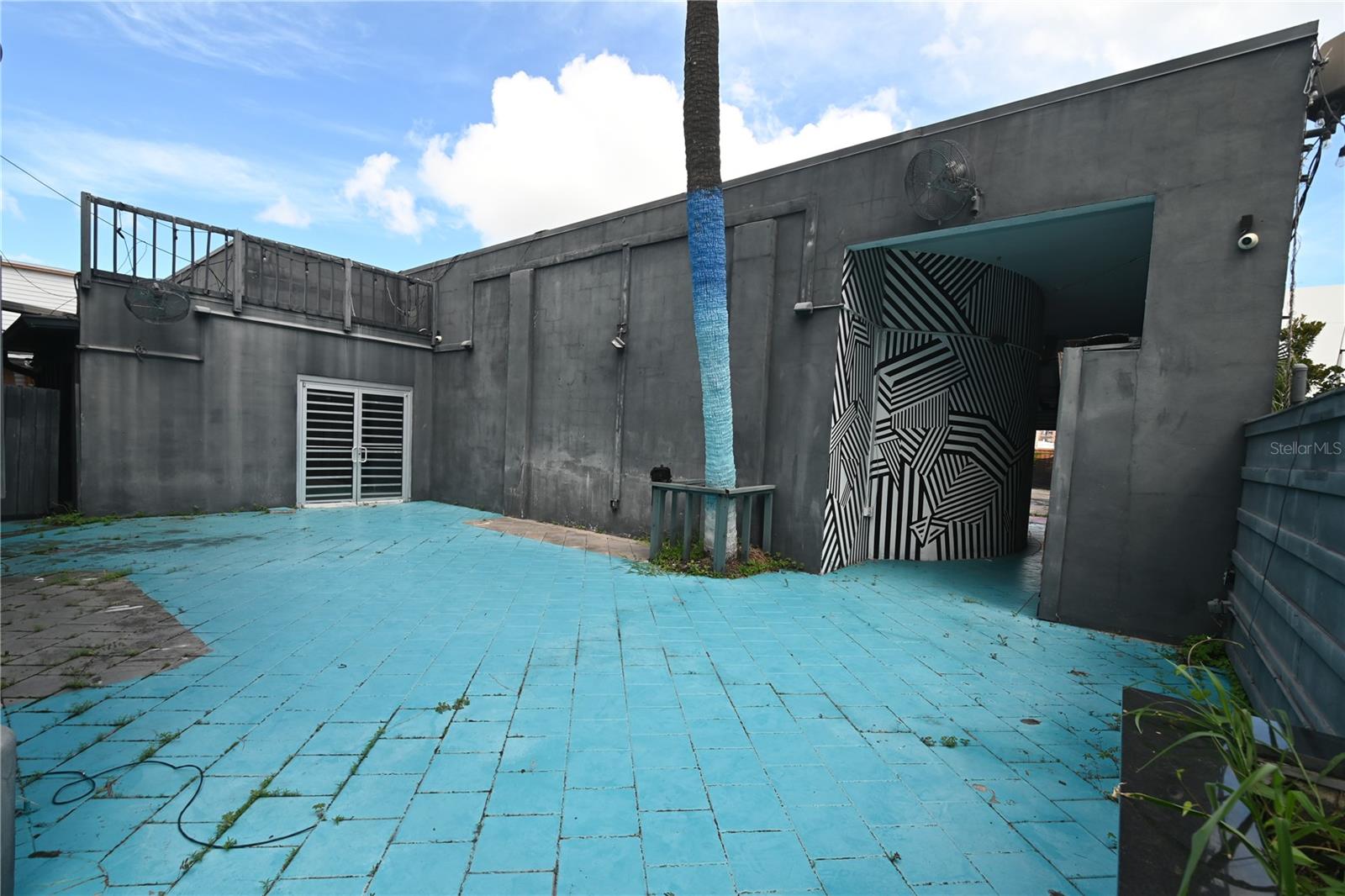 JAMES M WILLCOX ADD - Commercial Sale