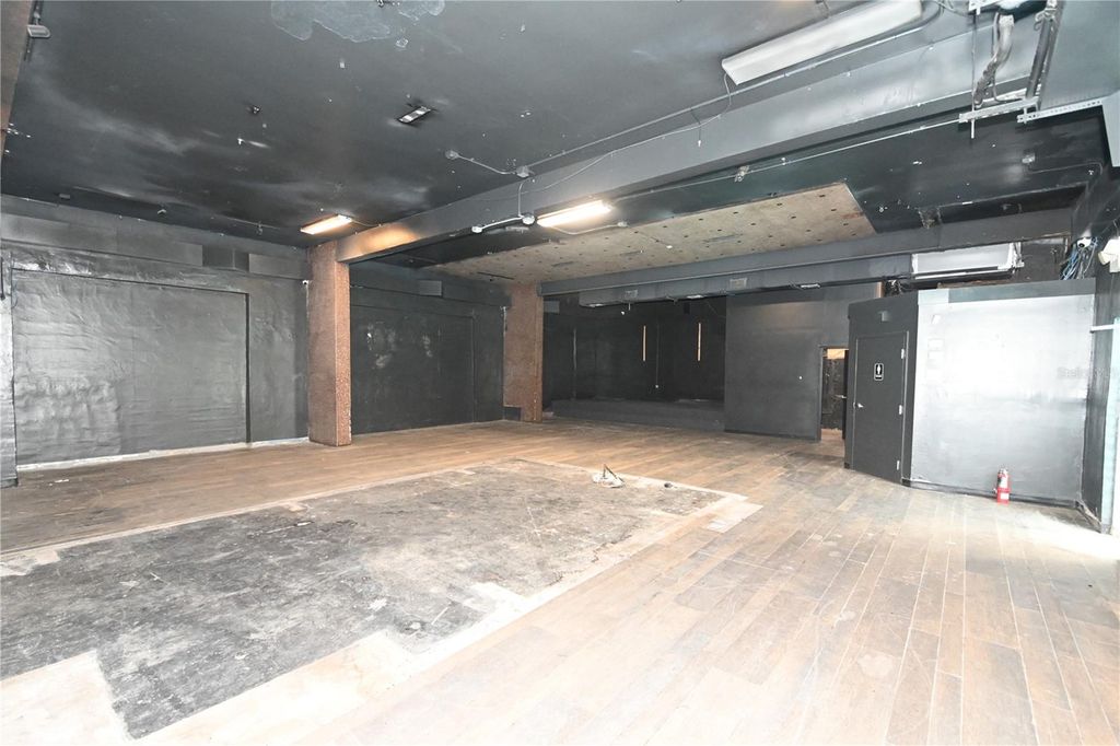 Photo of 47 W Amelia Street, Orlando, FL 32801 (MLS # O6341948)