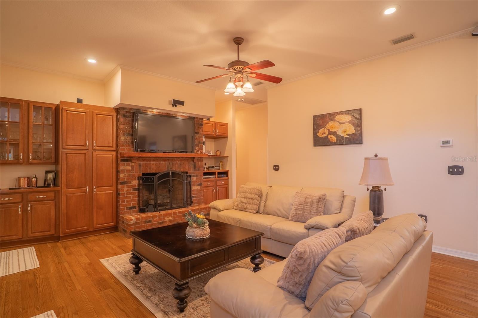 PIER POINT - Residential