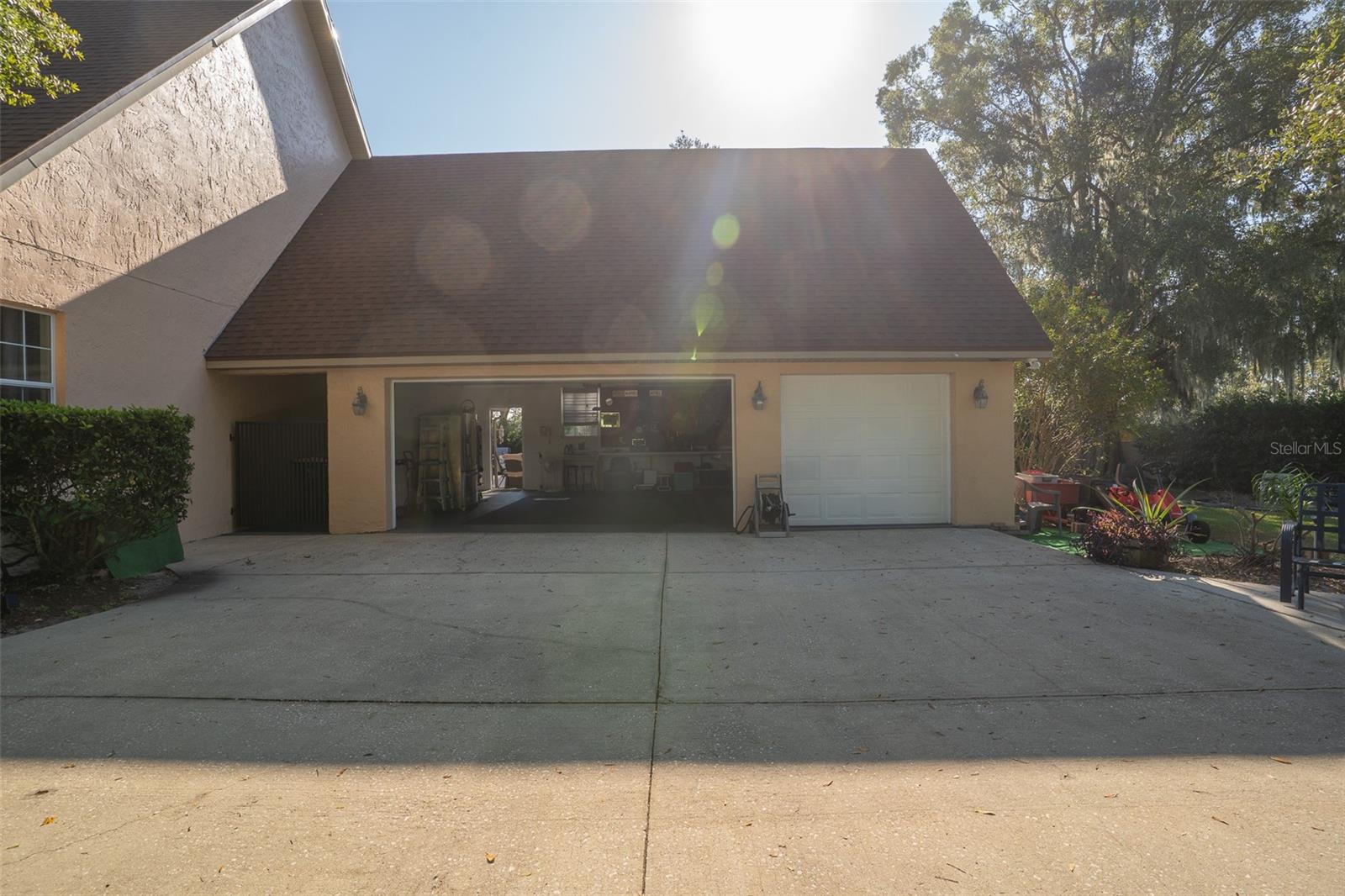 PIER POINT - Residential