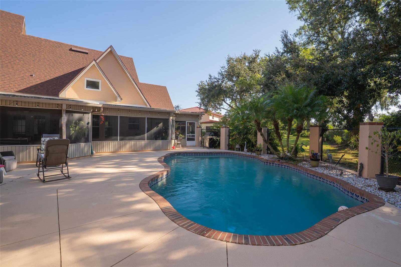 PIER POINT - Residential