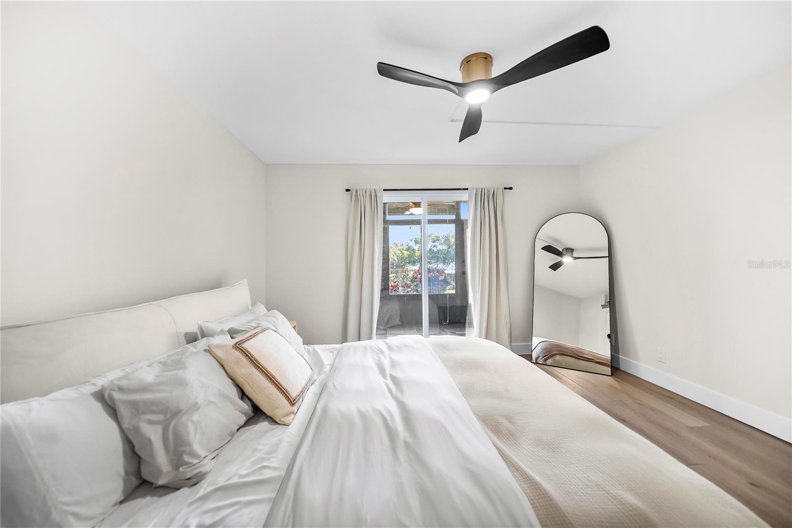 COVE CAY 26-17 VILLAGE I - Residential