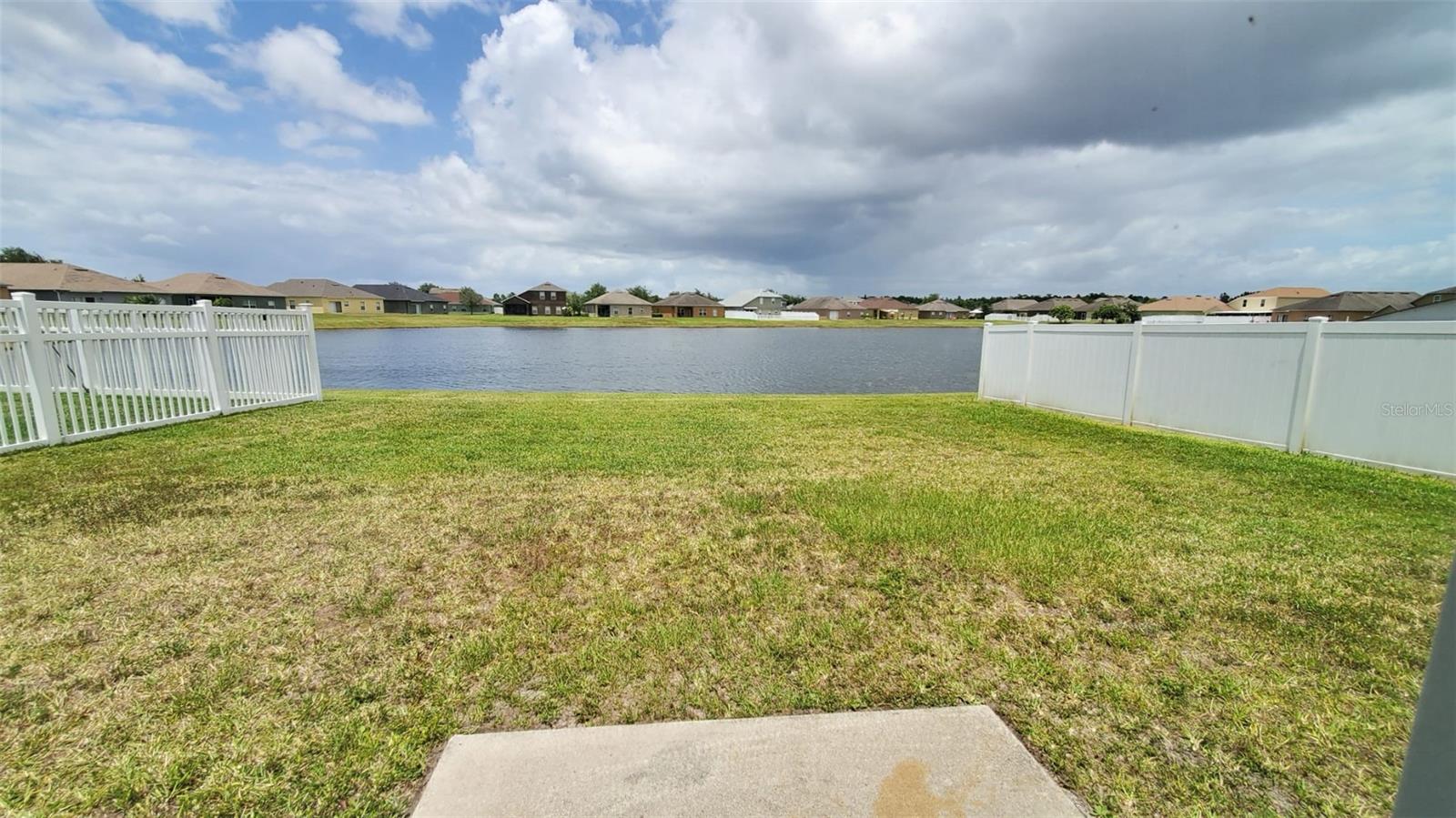 RAINTREE AT SPRINGLAKE VLG PH 1B - Residential