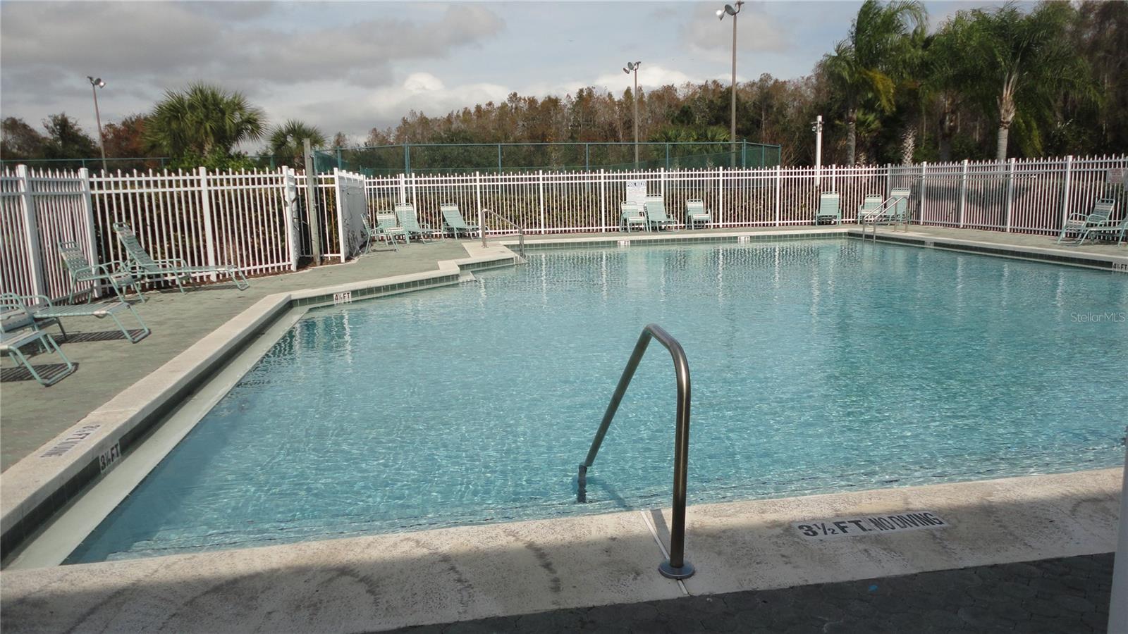 RAINTREE AT SPRINGLAKE VLG PH 1B - Residential
