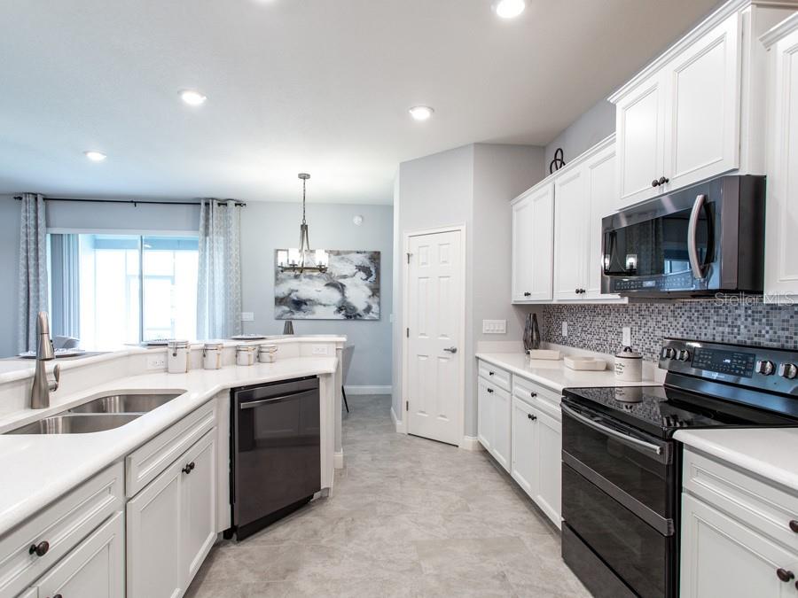 5478 DUXFORD CIRCLE
