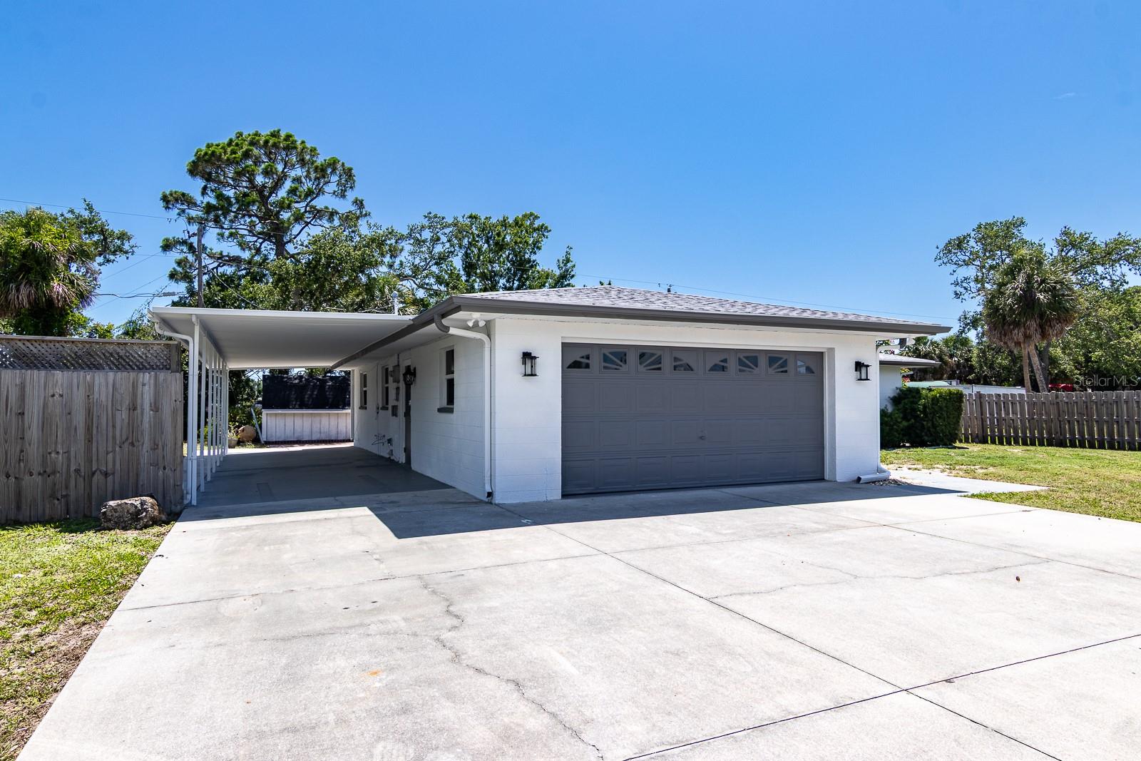 3338 ROSLYN ROAD