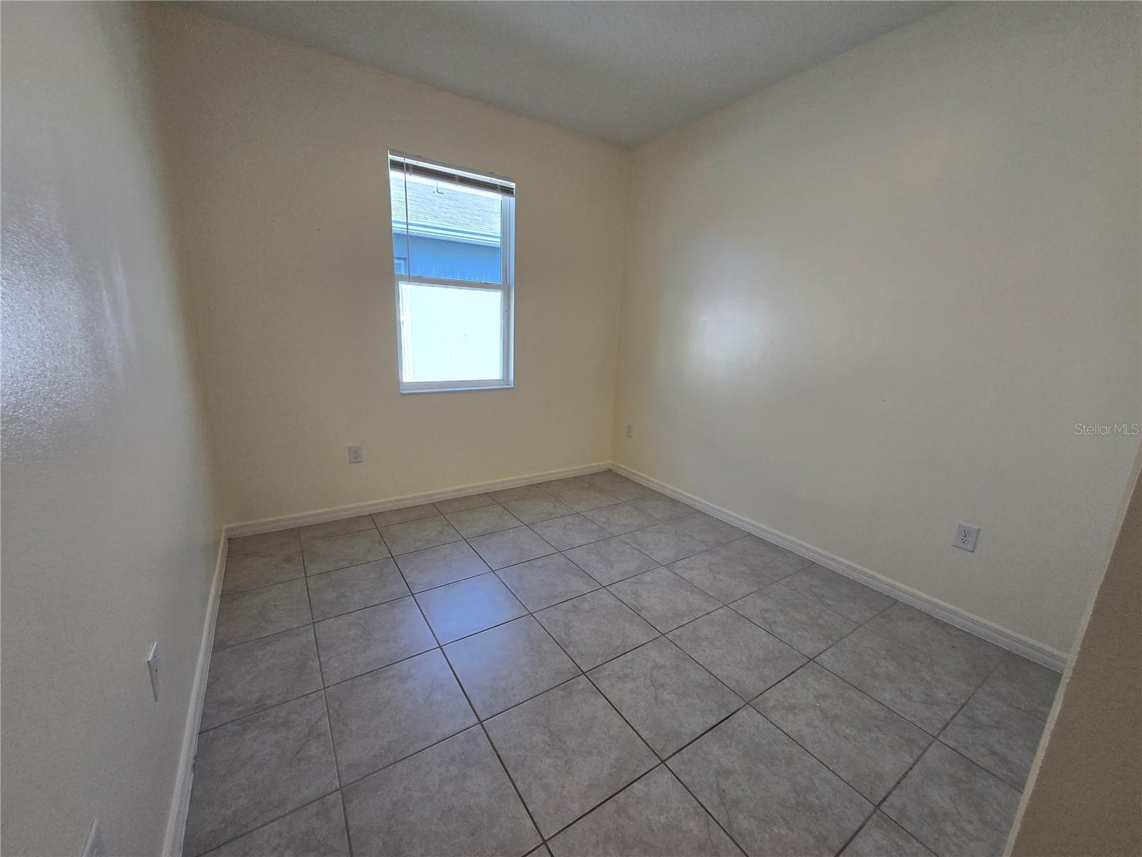 CASA BELLA - Residential Lease