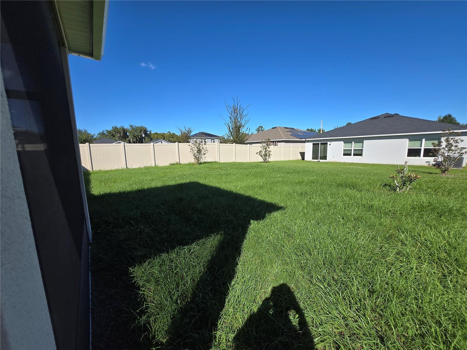 CASA BELLA - Residential Lease