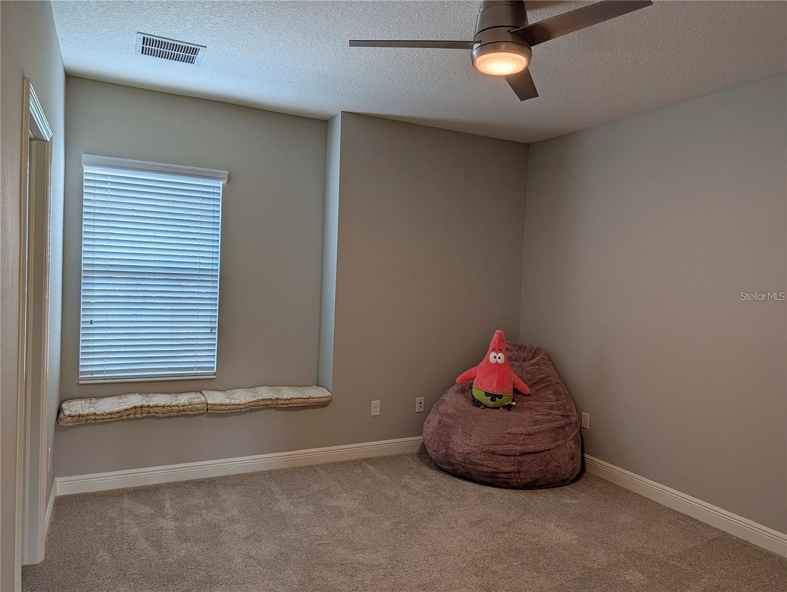 MANORS AT FOREST GLEN - Residential