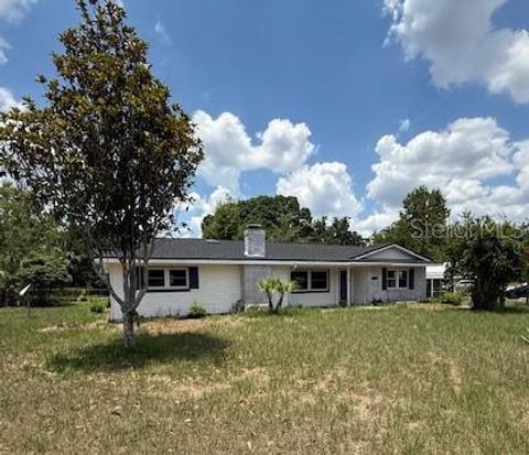 Photo of 5249 SE 106th Lane, Belleview, FL 34420 (MLS # S5128556) Photo of 5249 SE 106th Lane, Belleview, FL 34420 (MLS # S5128556)