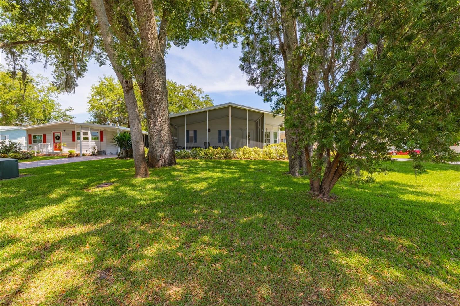 EDGEWATER LANDING - Residential