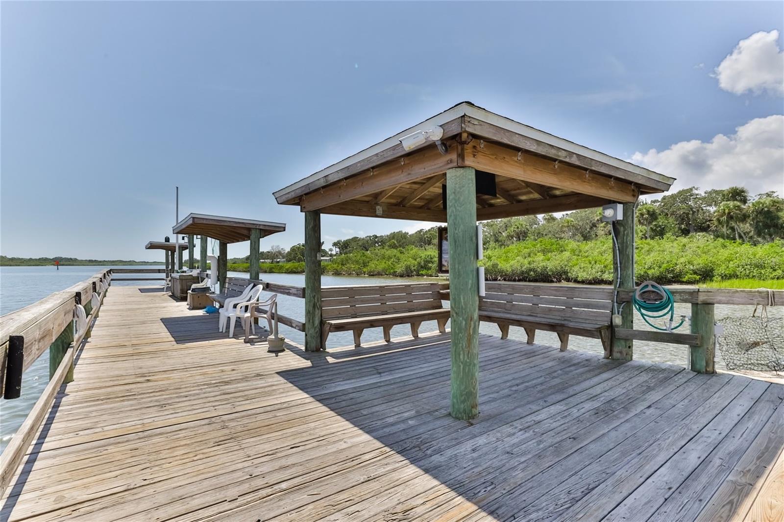 EDGEWATER LANDING - Residential
