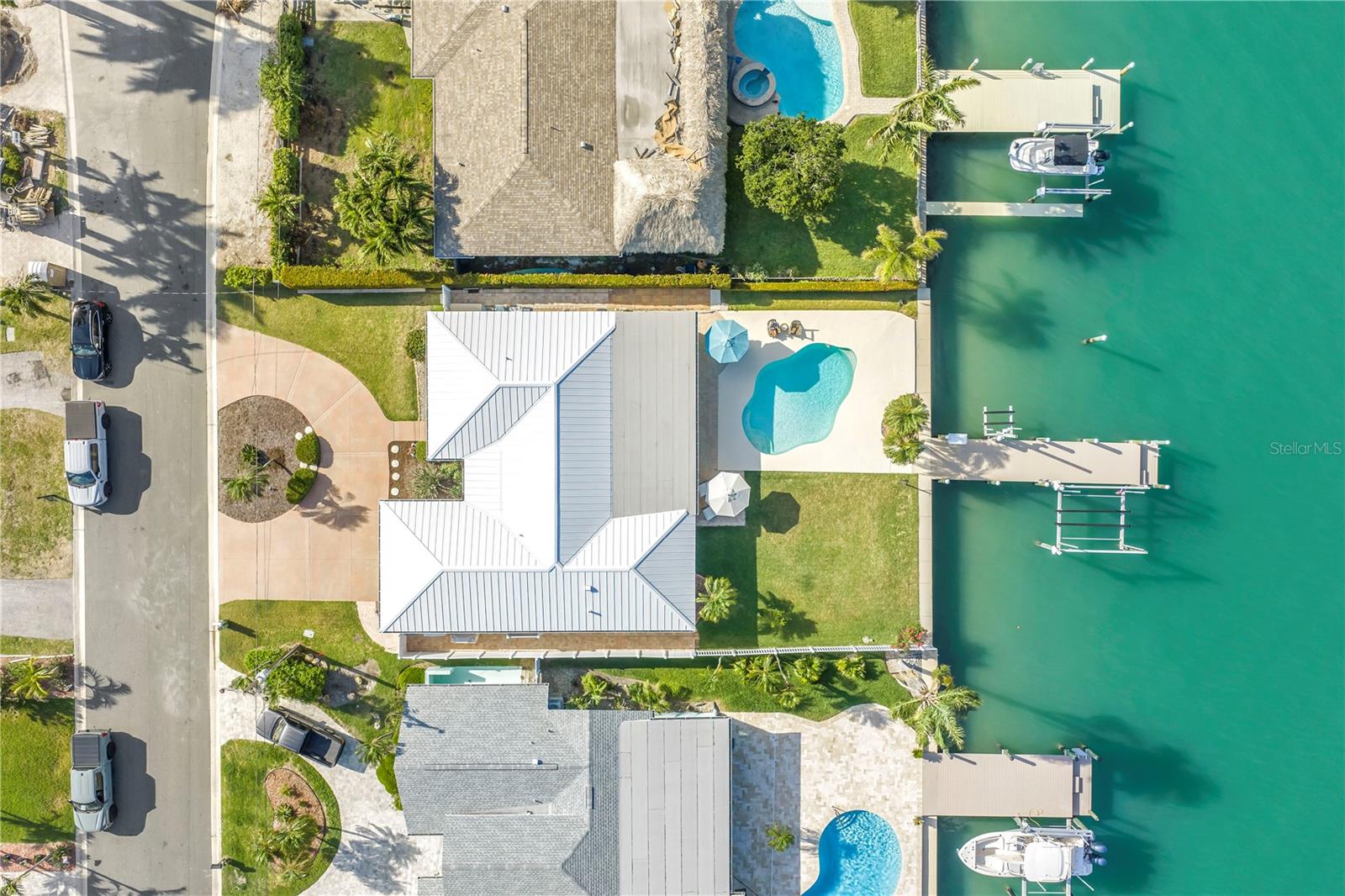 CAPRI ISLE SUB - Residential