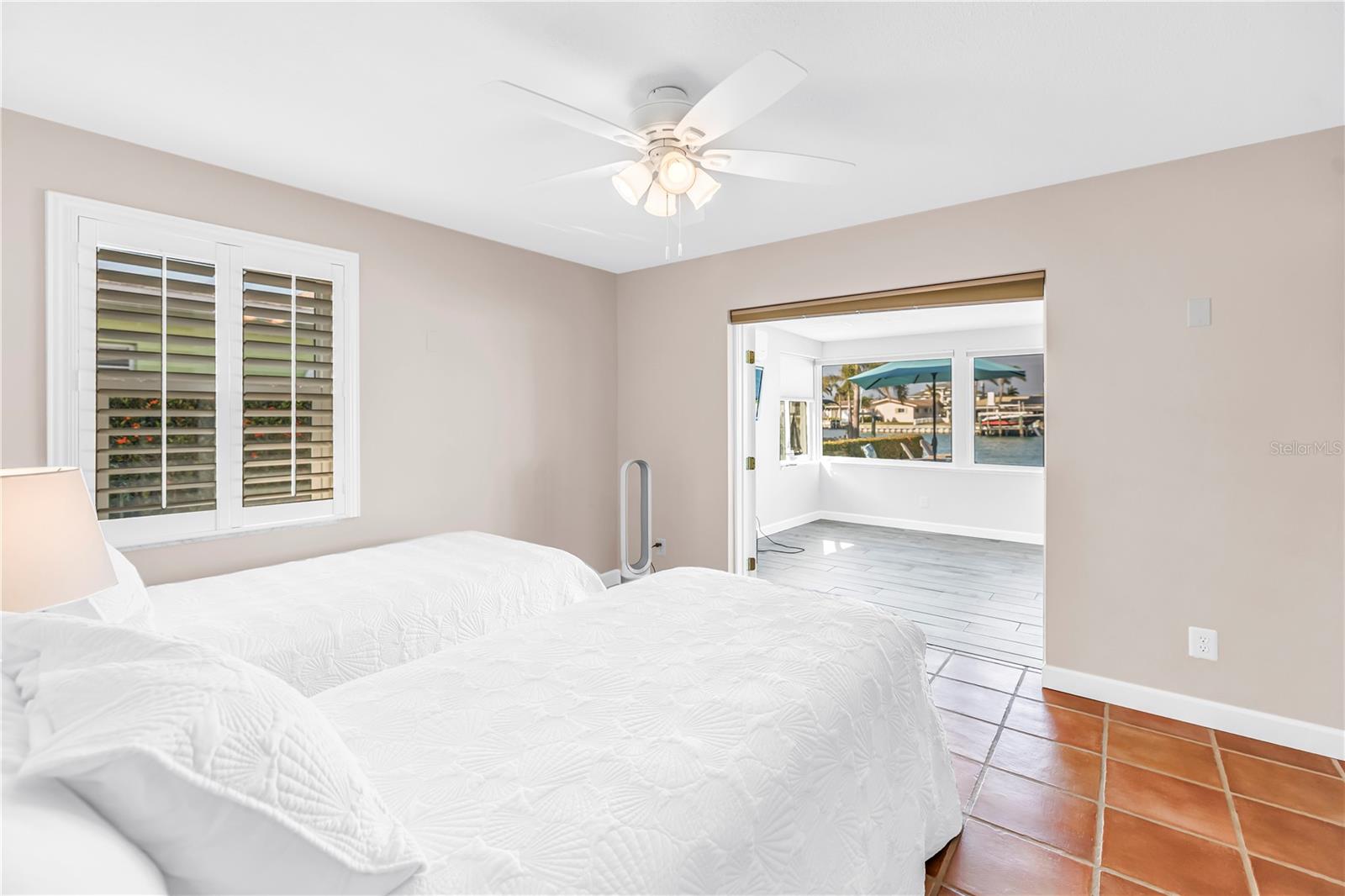 CAPRI ISLE SUB - Residential