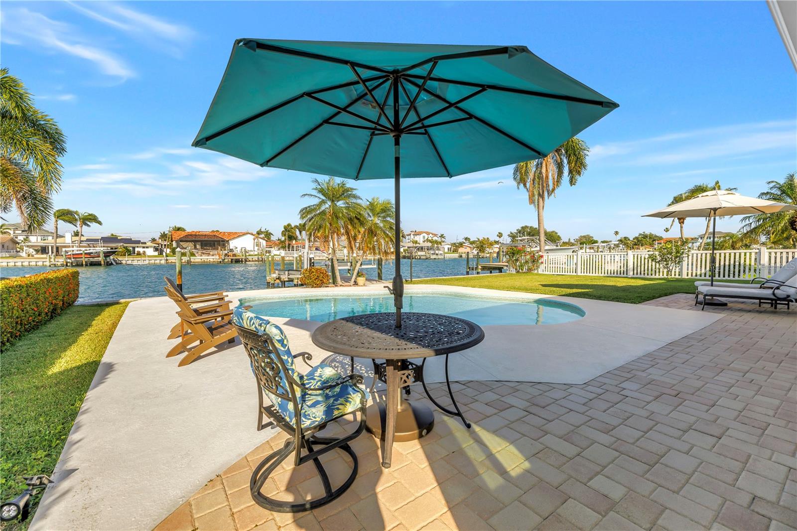 CAPRI ISLE SUB - Residential