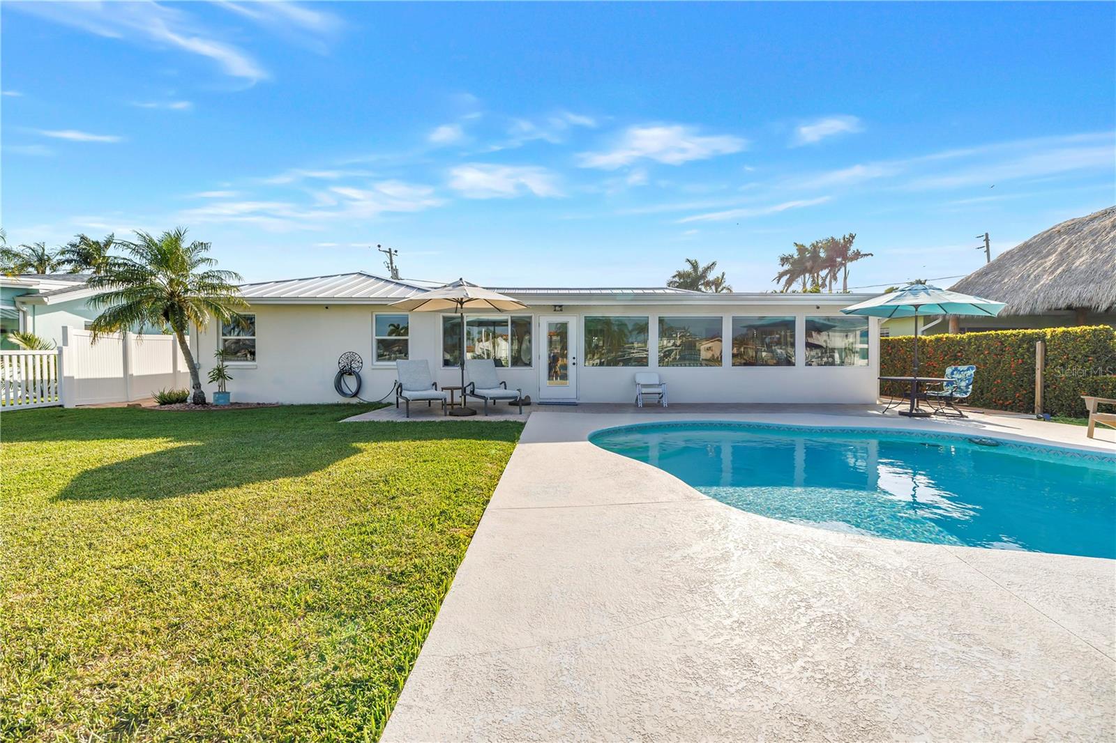 CAPRI ISLE SUB - Residential