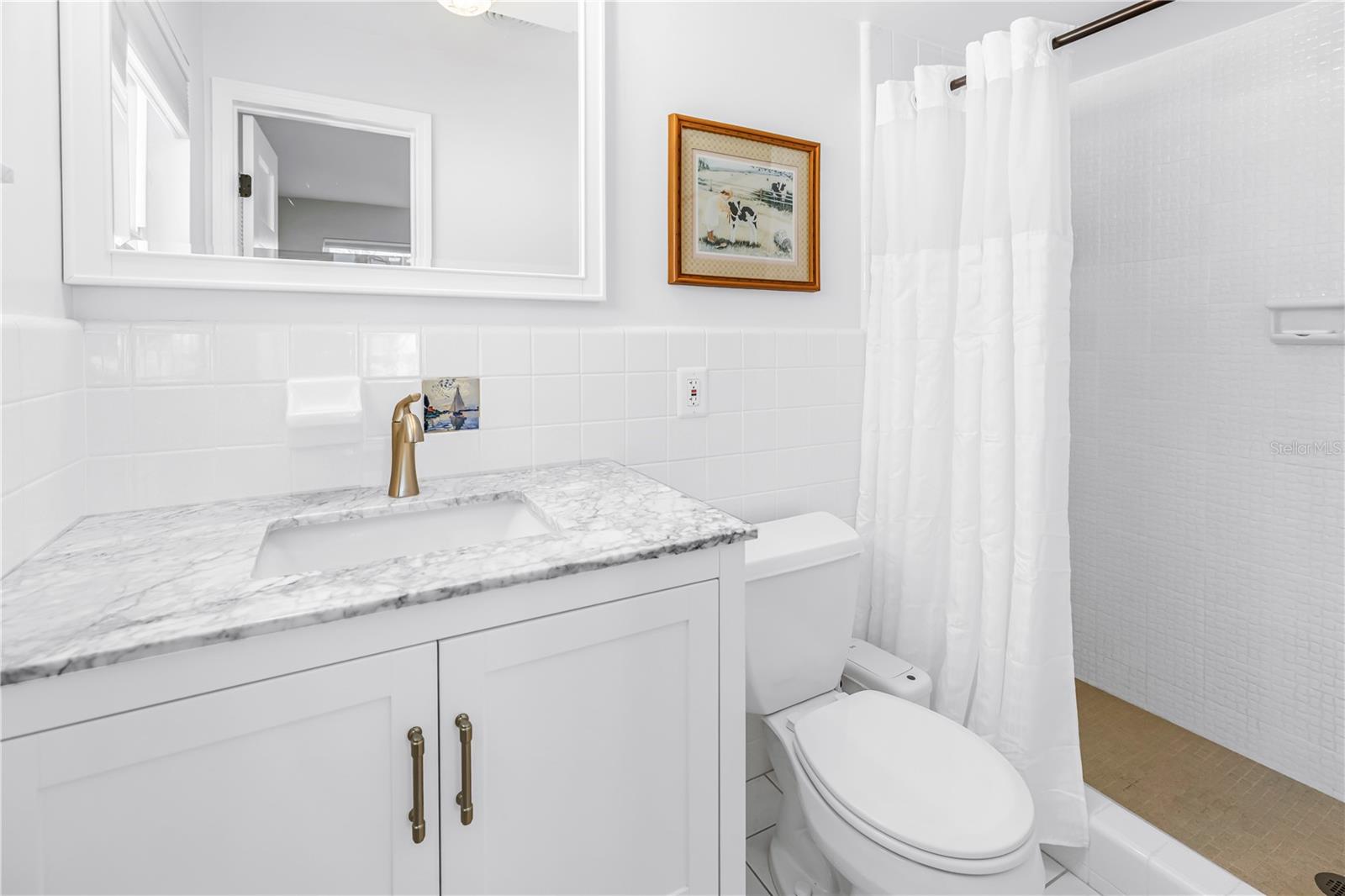 CAPRI ISLE SUB - Residential