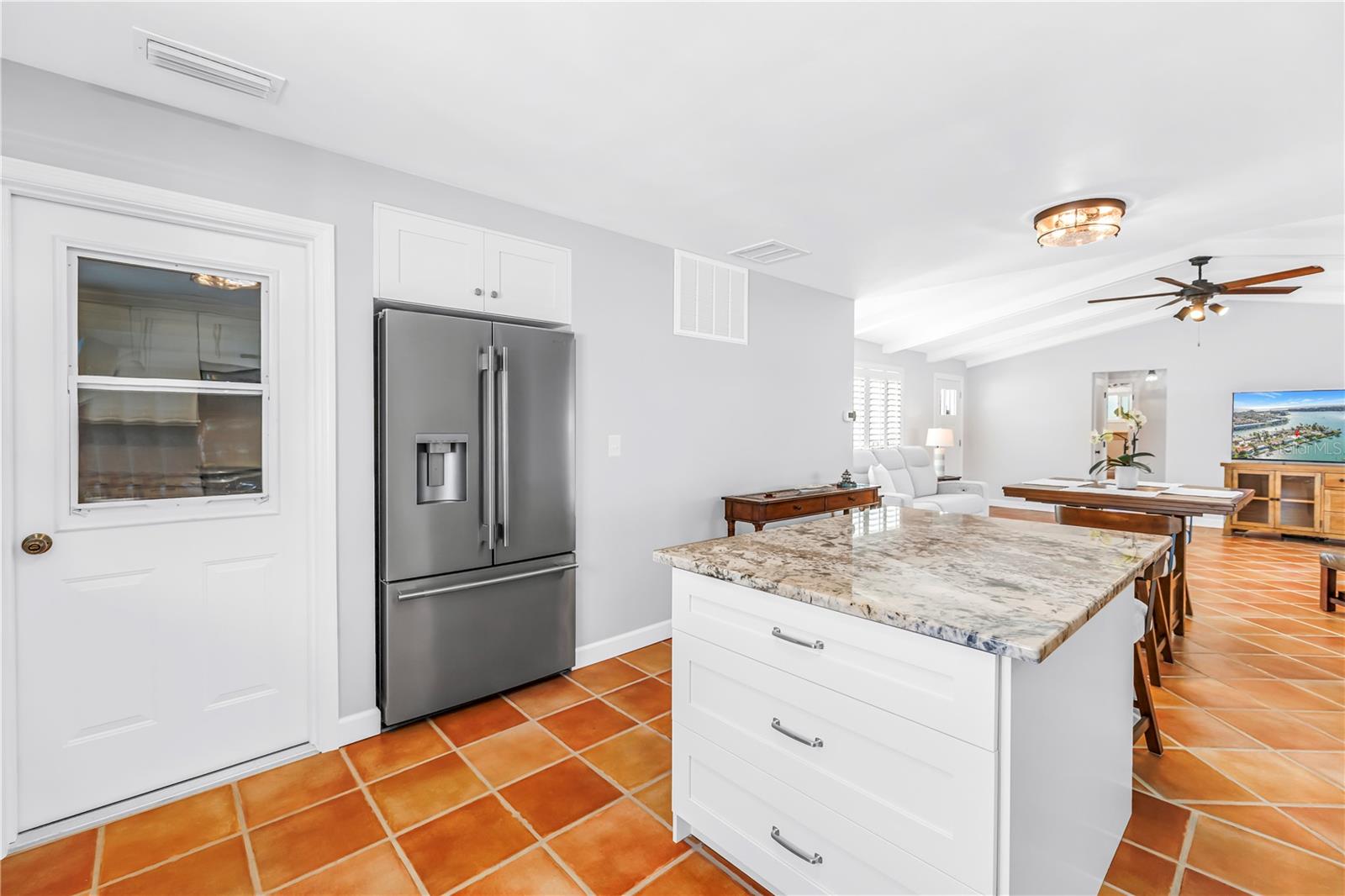 CAPRI ISLE SUB - Residential