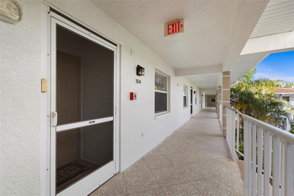 Photo of 6507 Stone River Road #304, Bradenton, FL 34203 (MLS # A4655518)