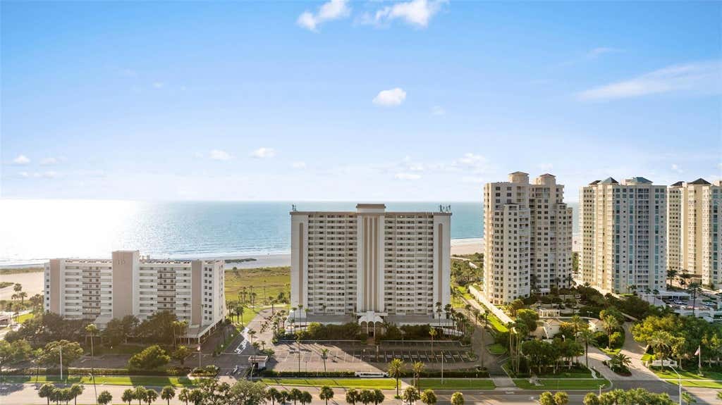 Photo of 1230 Gulf Blvd #1204, Clearwater, FL 33767 (MLS # TB8531401)