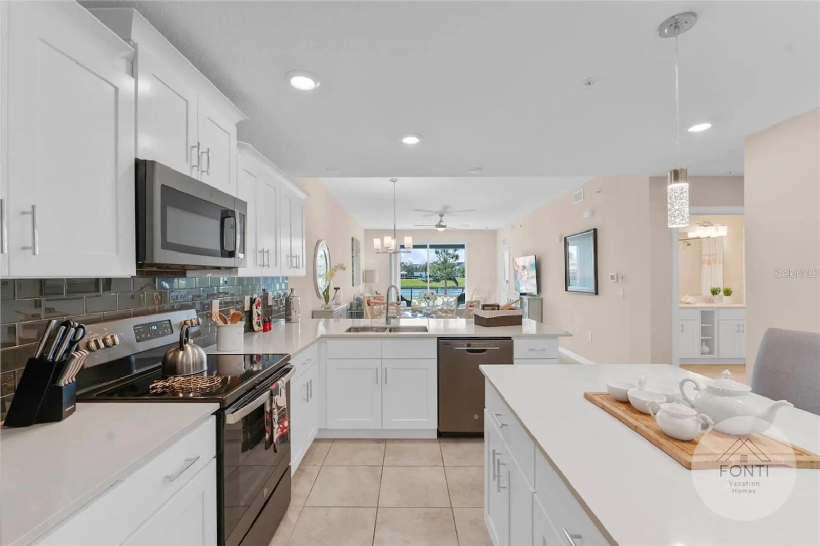 THE TERRACES AT STOREY LAKE CONDO 3 PH 8 - Residential