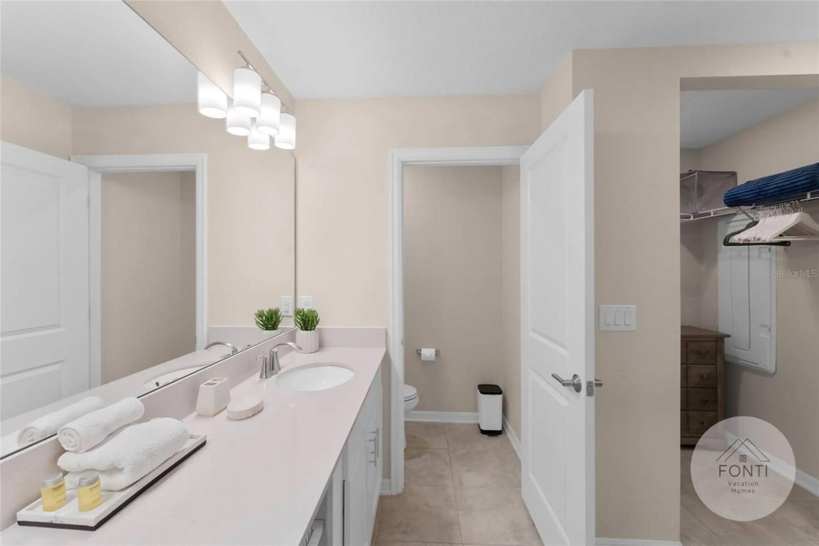 THE TERRACES AT STOREY LAKE CONDO 3 PH 8 - Residential