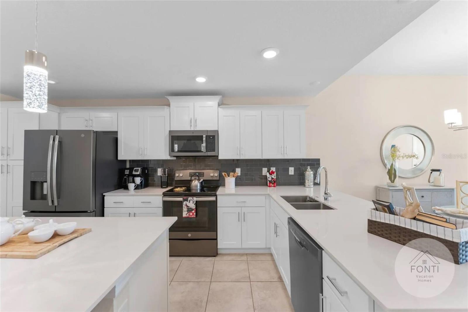 THE TERRACES AT STOREY LAKE CONDO 3 PH 8 - Residential