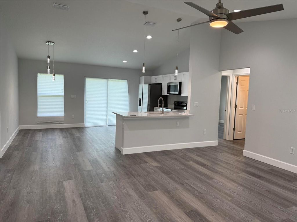 Photo of 15854 SW 38 Place, Ocala, FL 34481 (MLS # OM724160)