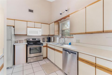 Tiny photo for 42645 W Altoona Road, Altoona, FL 32702 (MLS # G5104052)