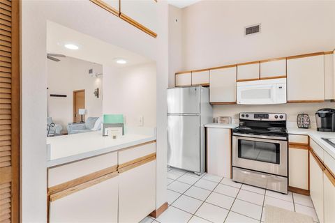 Tiny photo for 42645 W Altoona Road, Altoona, FL 32702 (MLS # G5104052)