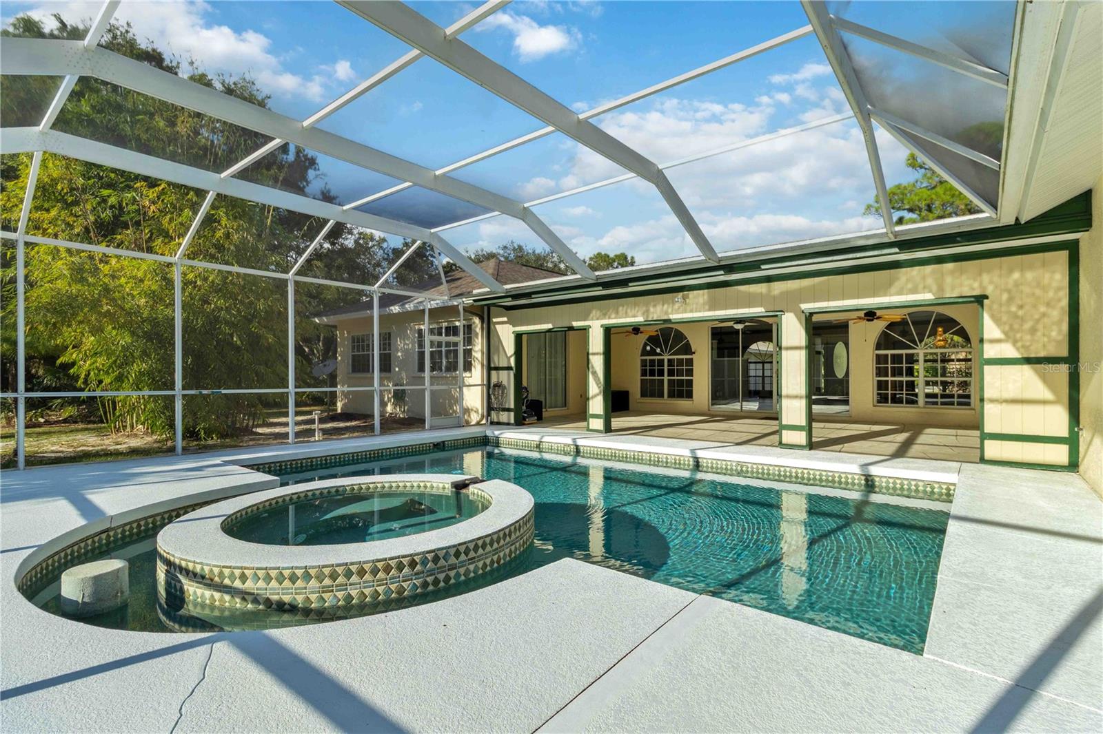 PINE RANCH EAST - Residential