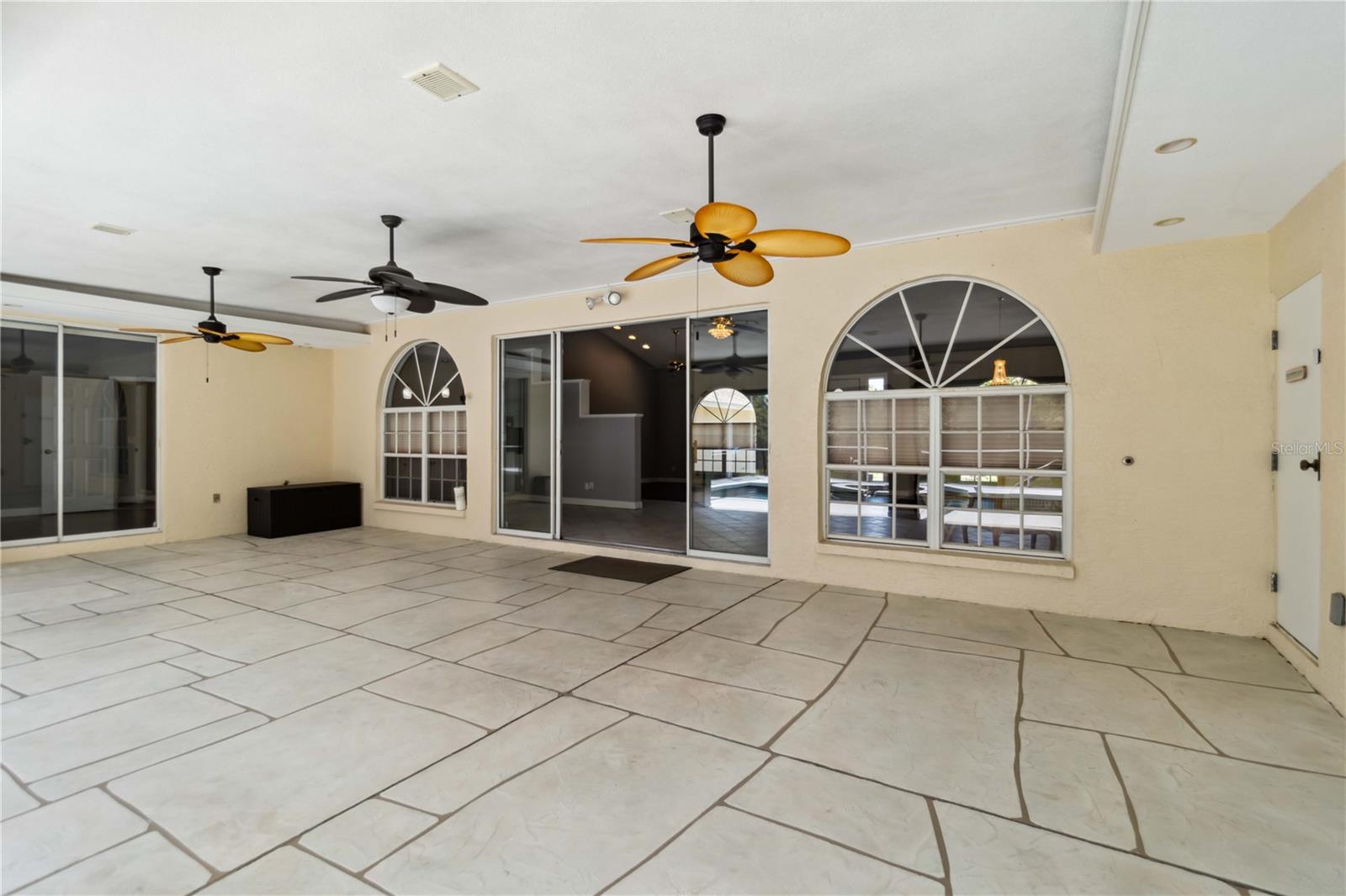 PINE RANCH EAST - Residential