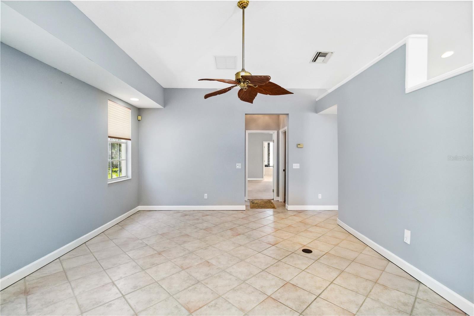 PINE RANCH EAST - Residential